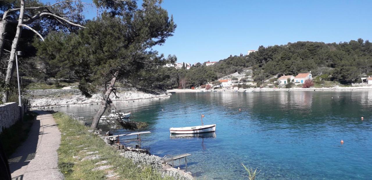 Vivi Studio Apartments Mali Losinj Luaran gambar