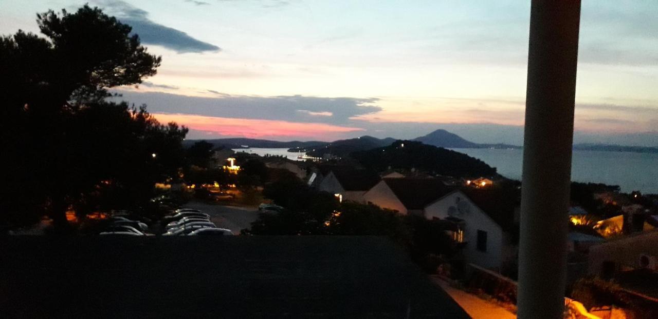 Vivi Studio Apartments Mali Losinj Luaran gambar