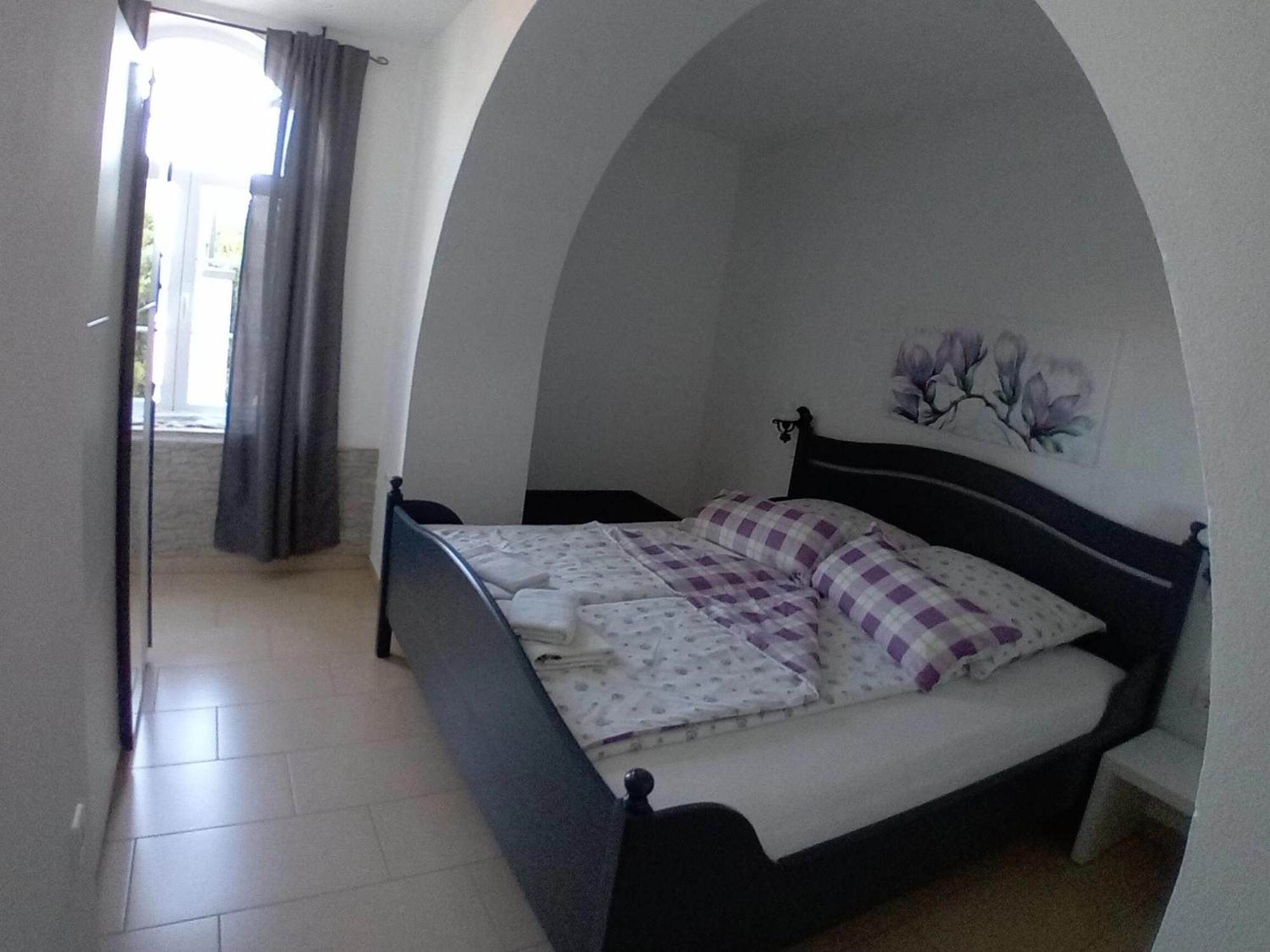 Vivi Studio Apartments Mali Losinj Bilik gambar
